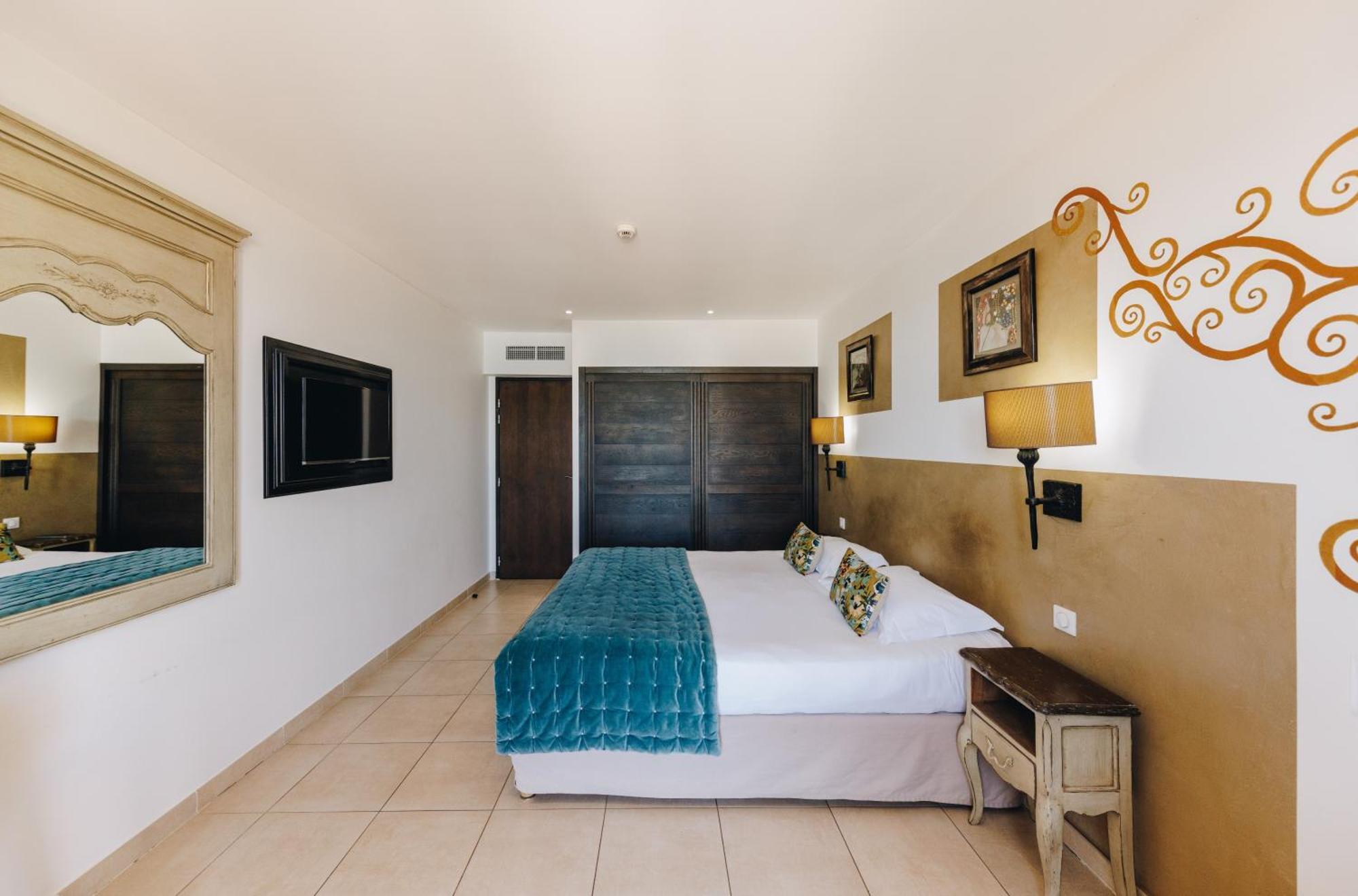 Hotel Liberata & Spa L'Ile-Rousse  Phòng bức ảnh
