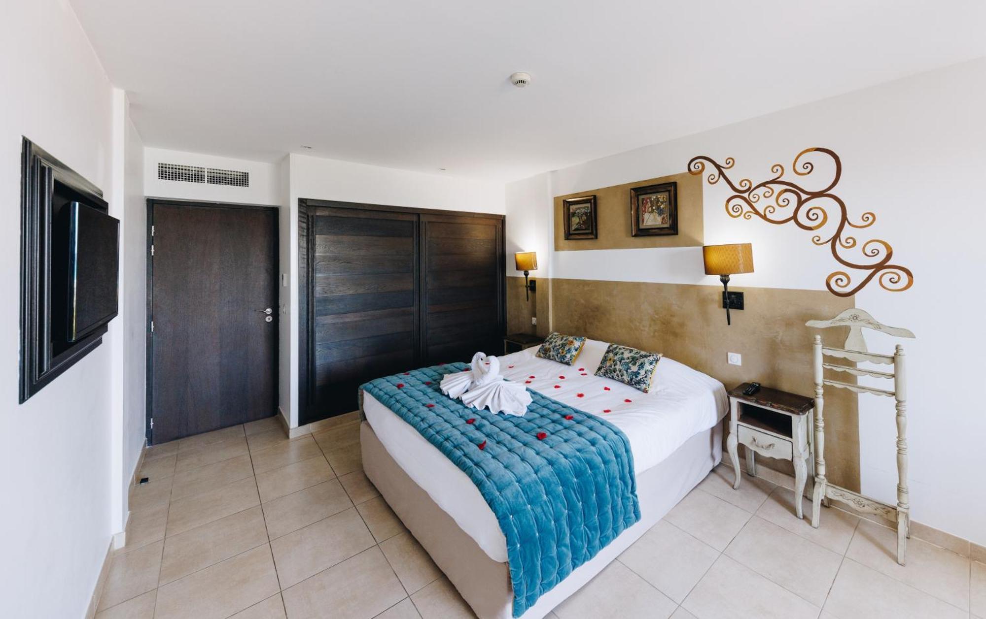 Hotel Liberata & Spa L'Ile-Rousse  Phòng bức ảnh