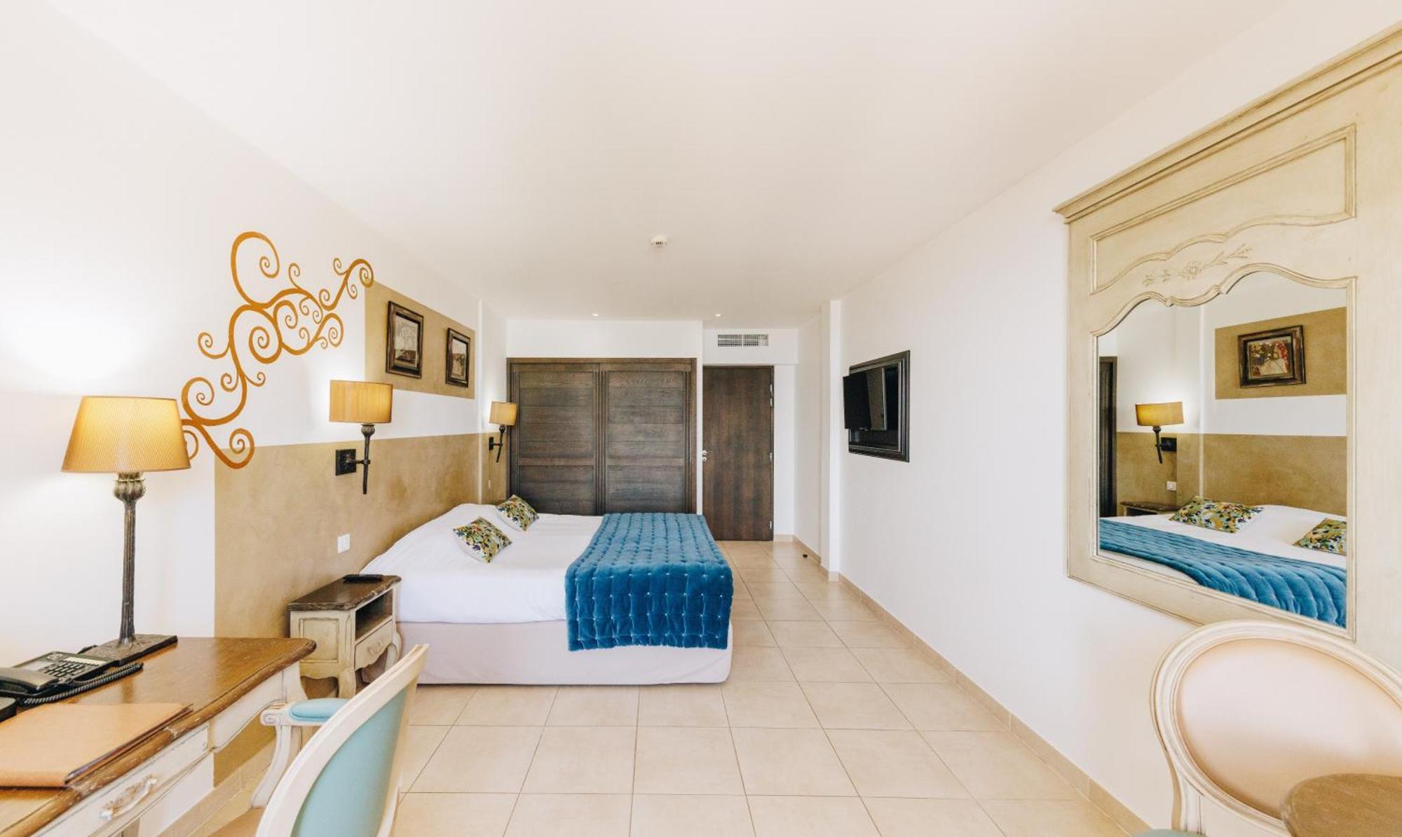 Hotel Liberata & Spa L'Ile-Rousse  Phòng bức ảnh