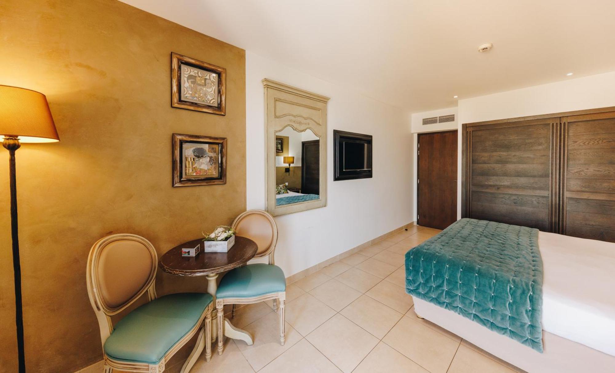 Hotel Liberata & Spa L'Ile-Rousse  Phòng bức ảnh